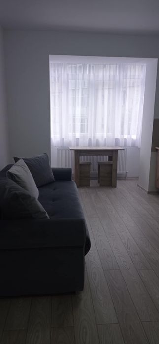 Garsonieră de închiriat-Onești