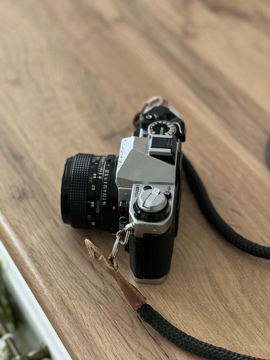 Продам пленочную камеру Canon ae1 program