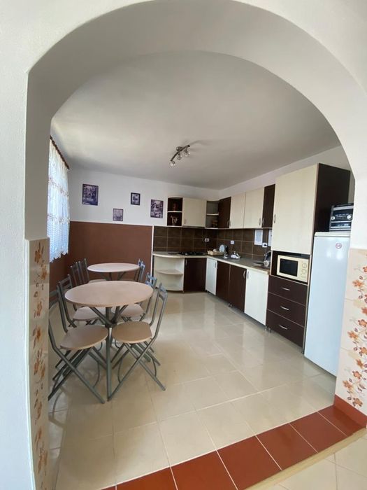 Casă familială cu posibilitate de transformare in pensiune