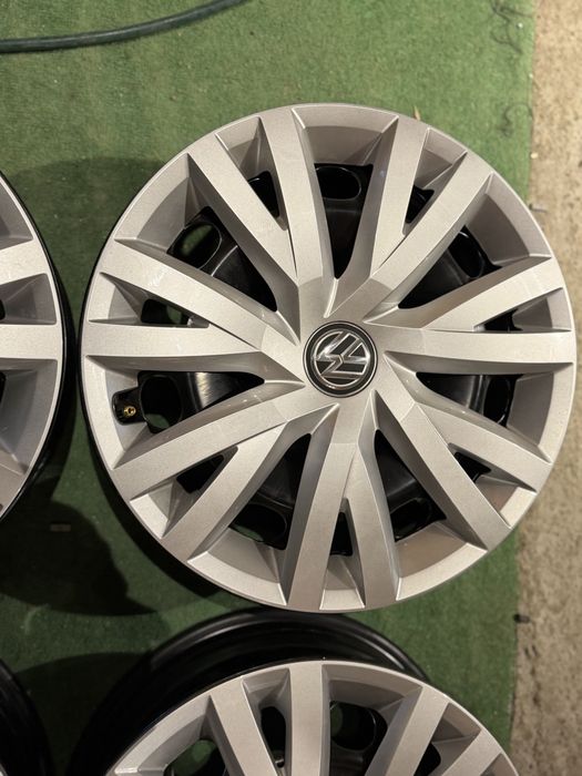 Jante originale r16 VW Golf 7 8 R16 5Q0601027BG 6x16 ET48 5x112 + capace noi (0 km)