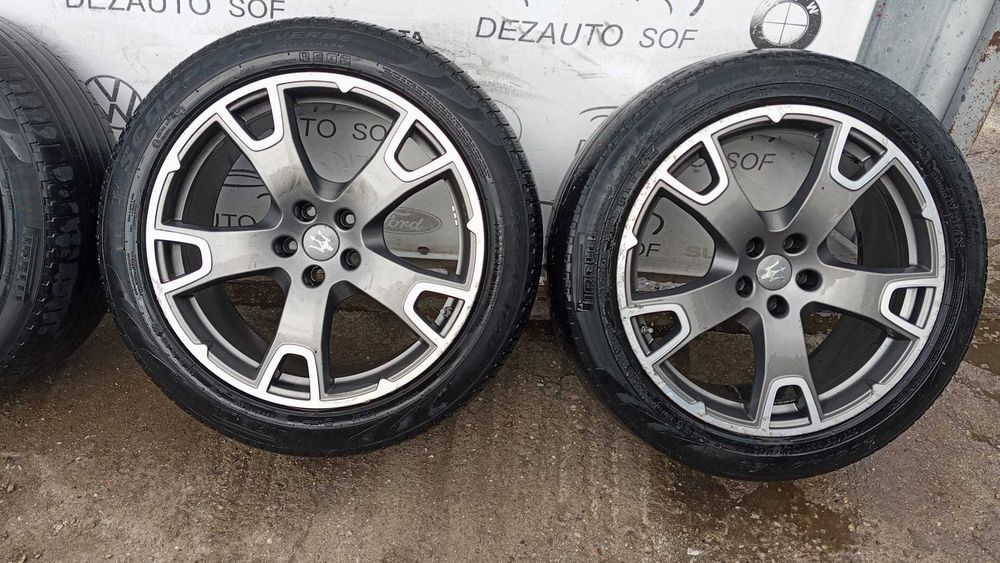 Jante Maserati Levante originale 265/45/R20
