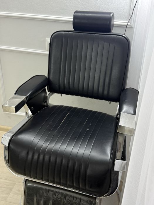 Парикмахерское кресло кресло барбера