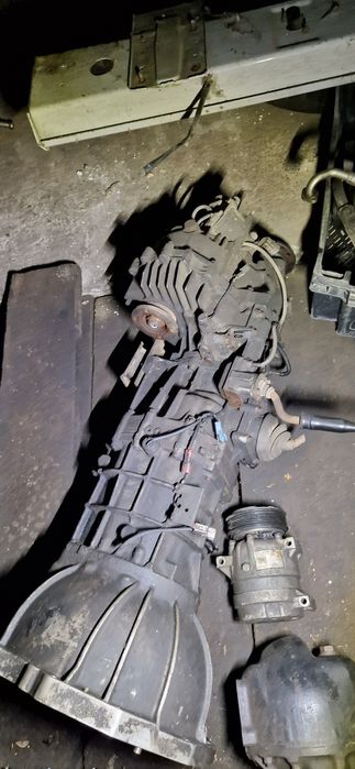 Cutie viteze isuzu tropper 3.0 reductor grup