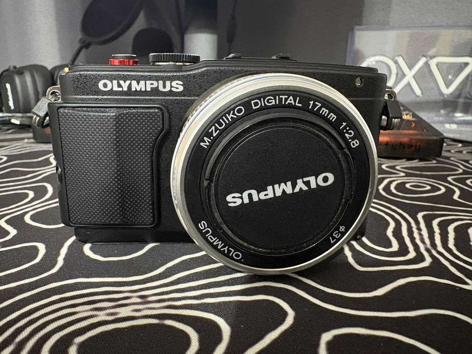 Olympus PEN E-PL6 și obiectivul pancake M.Zuiko 17mm f/2.8