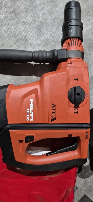 Hilti rotopercutor pe acumulator,curent