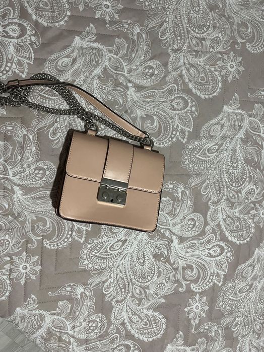 Дамска чанта Bershka