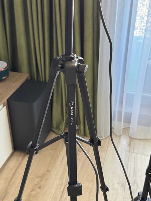 Logitech StreamCam + Trepied + Ring Light