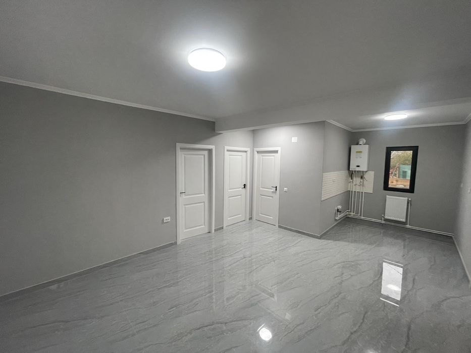 Vând Casa in Navodari Zona Kaufland Strada Stadionului .