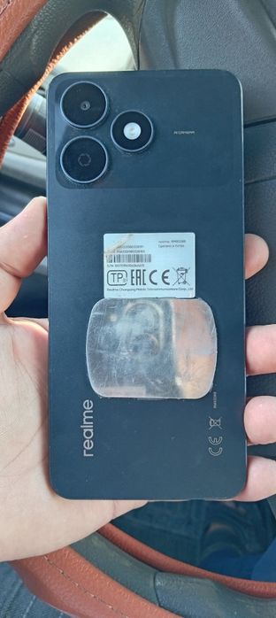 Realme hot80 4/128 Gb sotildi yoki obmen