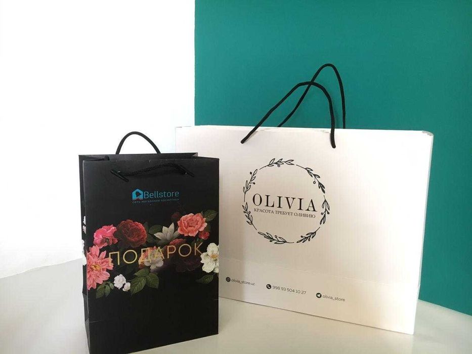 Подарочные картонные пакеты