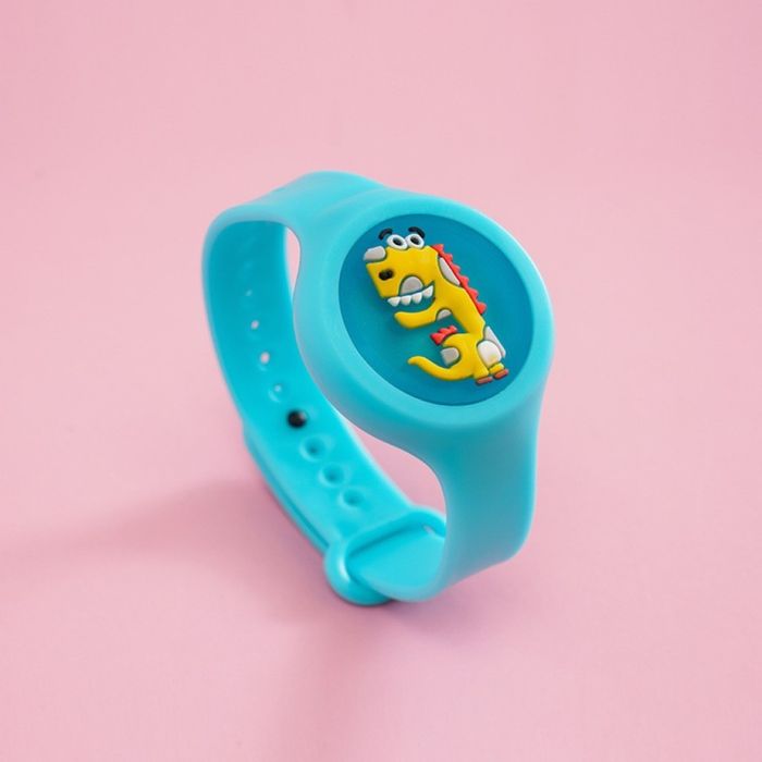 Детска играчка часовник против комари със светлинен ефект