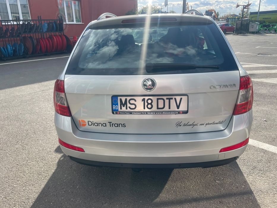 SKODA Octavia 2013 — imagine 4