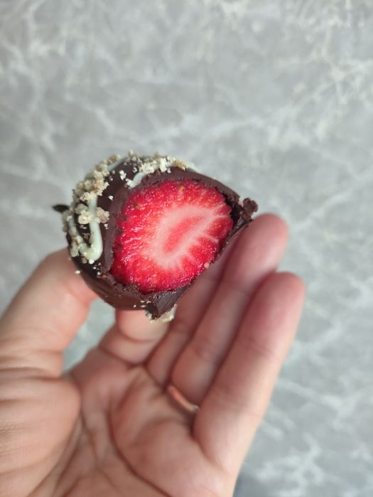 Клубника в шоколаде