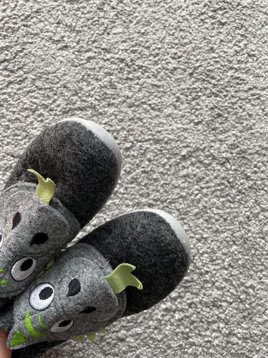 Топли вълнени пантофи Superfit размер 29