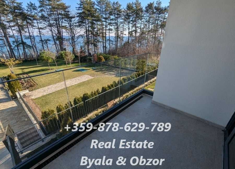 Продава се Тристаен апартамент в Обзор - 95 кв.м за 872 €/кв.м - Снимка #23