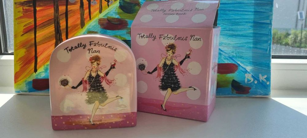 Касичка - Totally Fabulous Nan