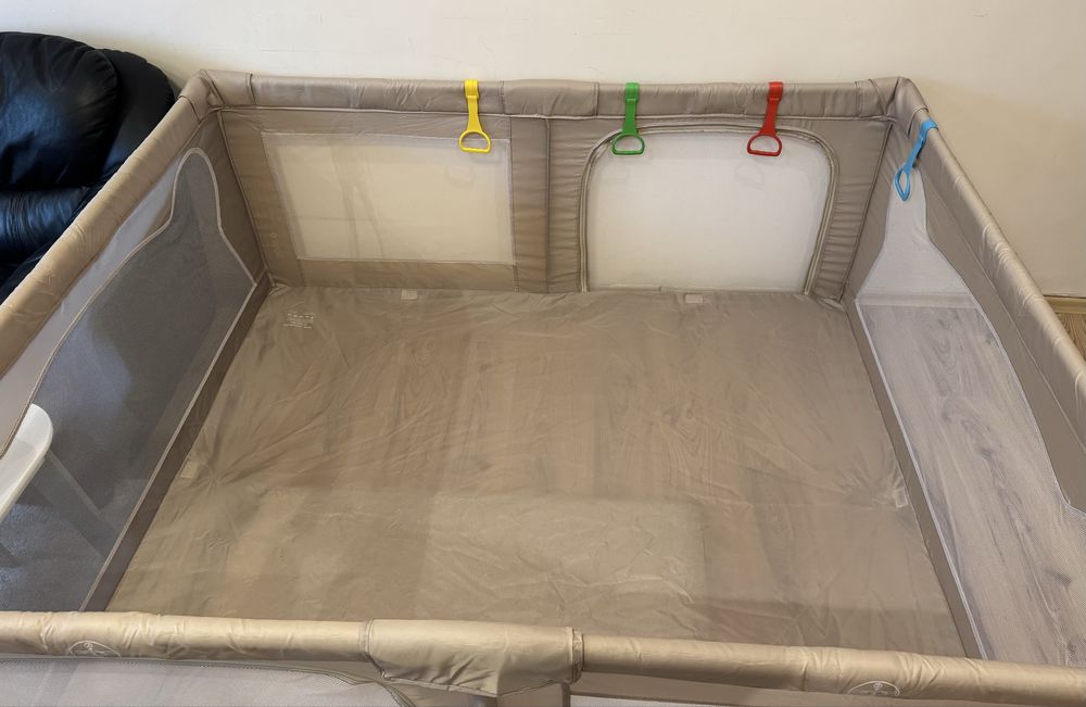 Кошара за игра Lionelo