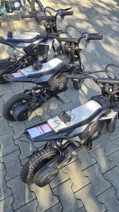 Cross  electric si benzina