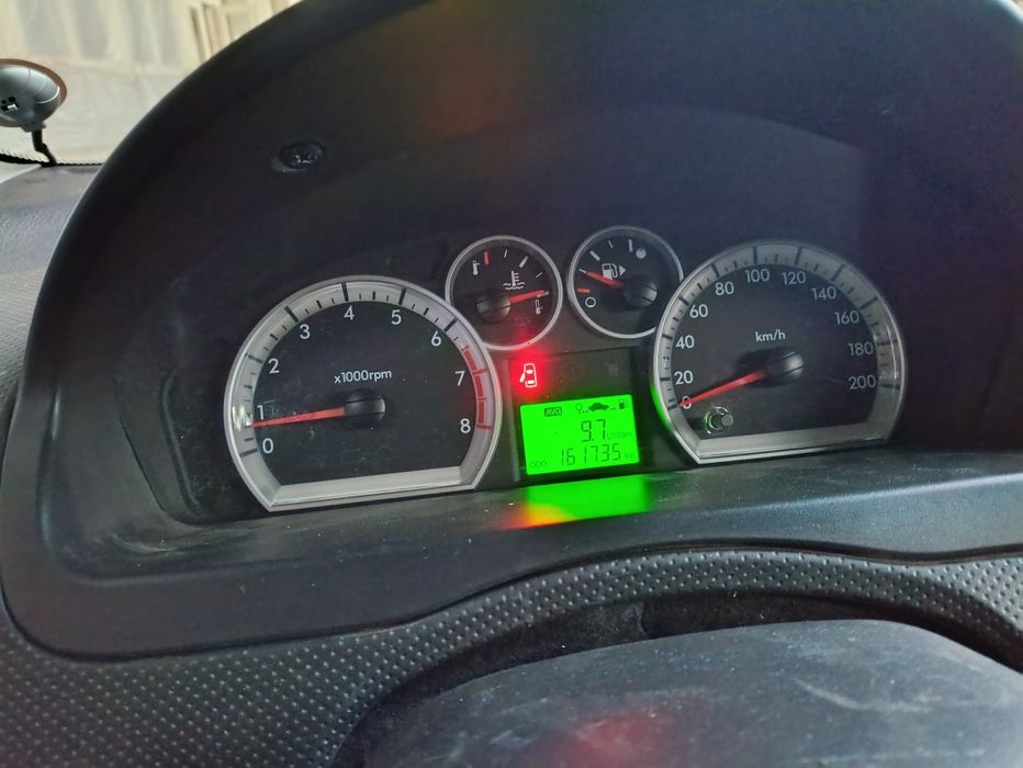 Chevrolet nexia 3 m/t metan