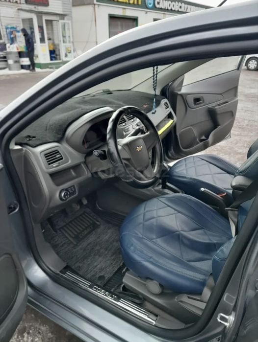 Продом чехол на Кобалт