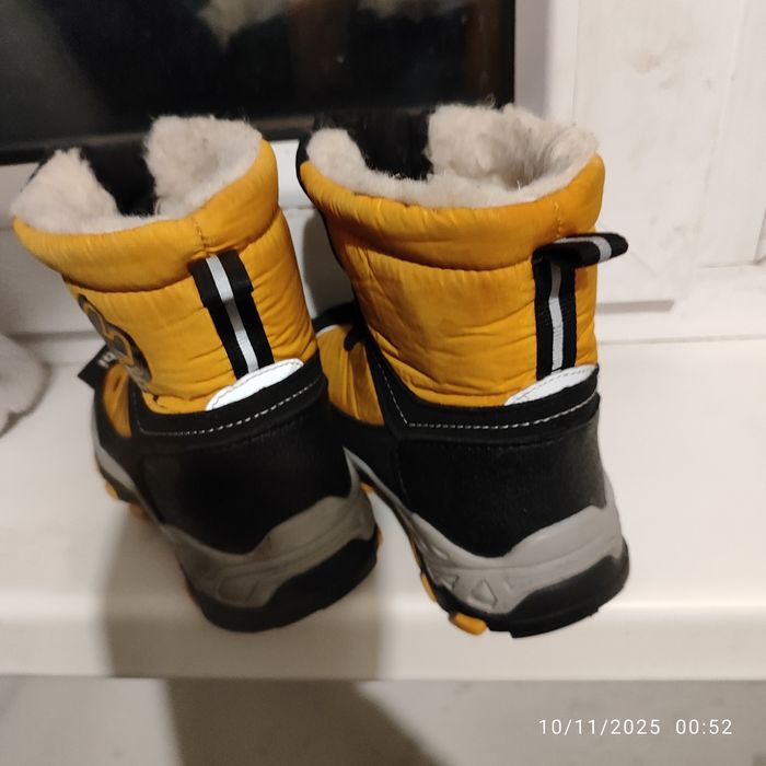 Ботинки зимние утеплённые детские