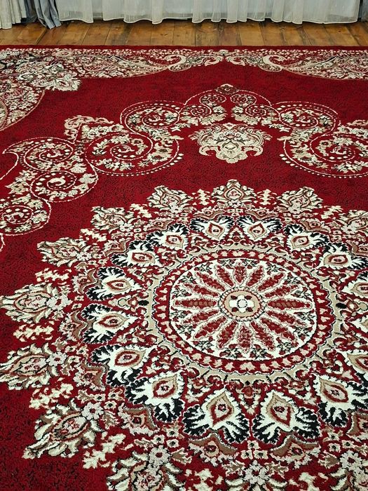 Sag gilami sotiladi