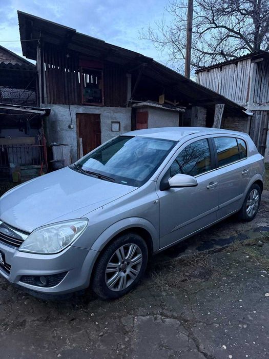 Opel Astra 2007 GPL, 193.000 km, butelie nouă 2025, stare bună