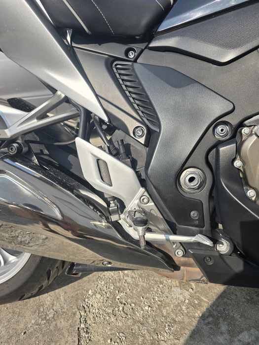 Honda VFR1200F   Avtomat