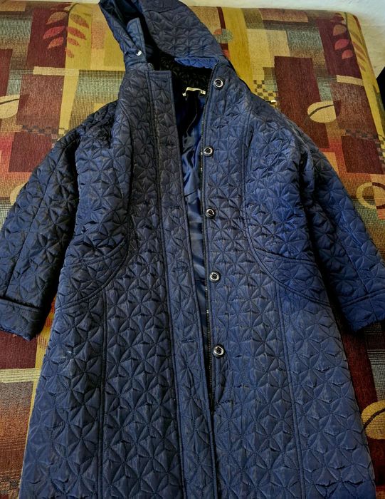 Женсое демисезонное пальто