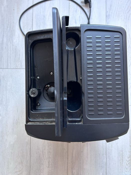 Кафе машина Delonghi Corso
