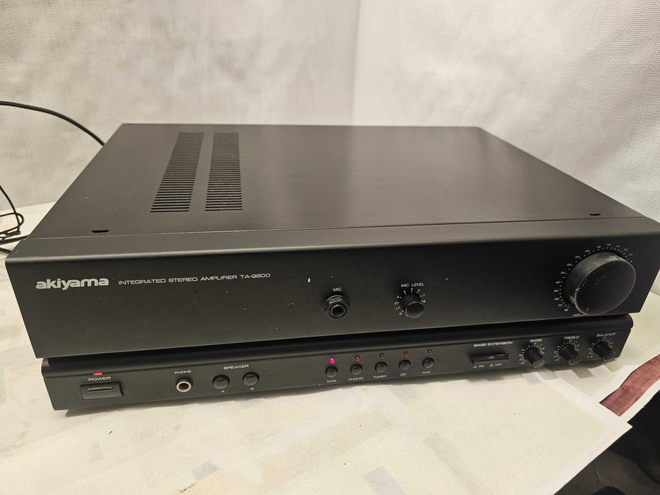 Akiyama ta-9600 300W 2x55W