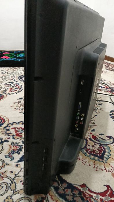 Телевизор TCL TB