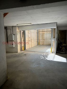 Дава се под наем Гараж / Паркомясто в София, Витоша - 30 кв.м за 99.45 € - Снимка #2