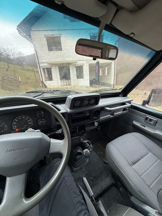 Toyota Land Cruiser Kzj73 3.0 l