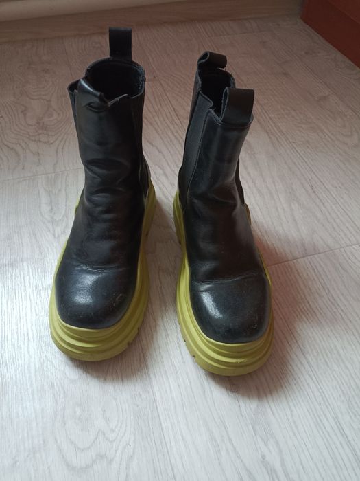 Продам обувь б/у