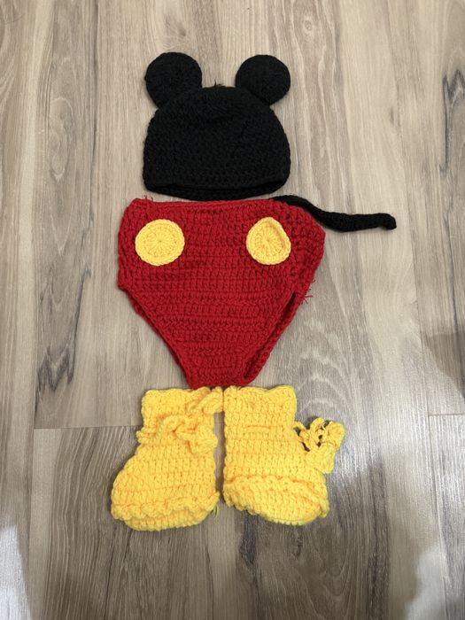 Costumase tricotate NOI