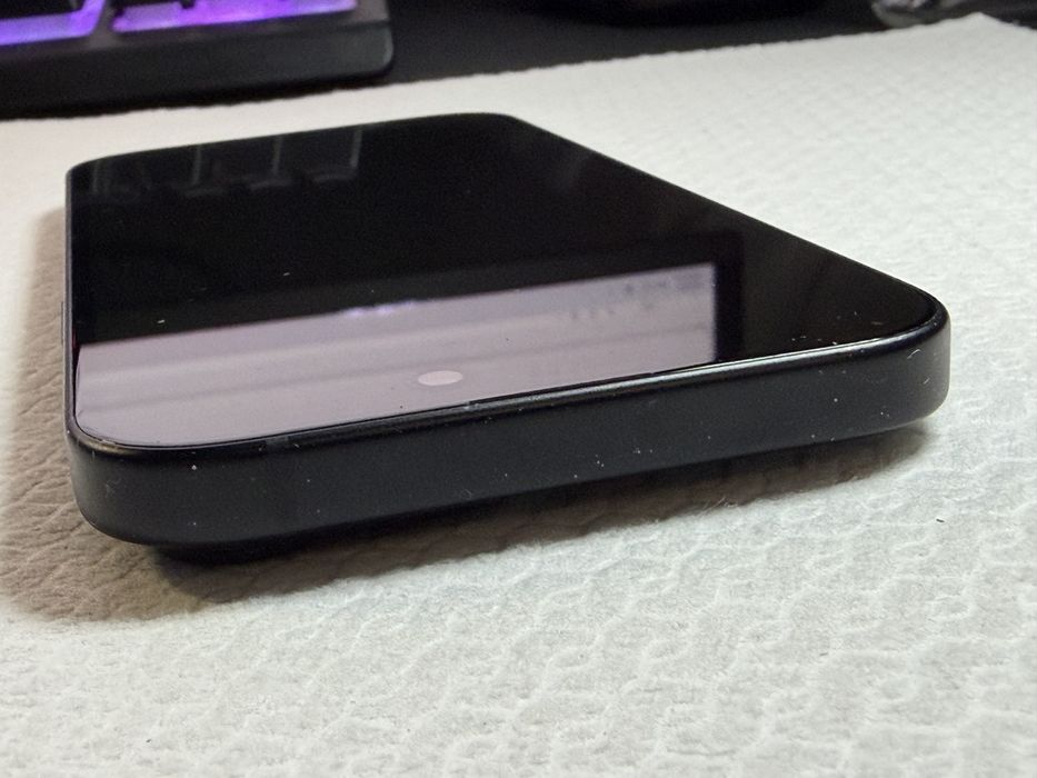 iPhone 15 Black - Ideal pentru Piese