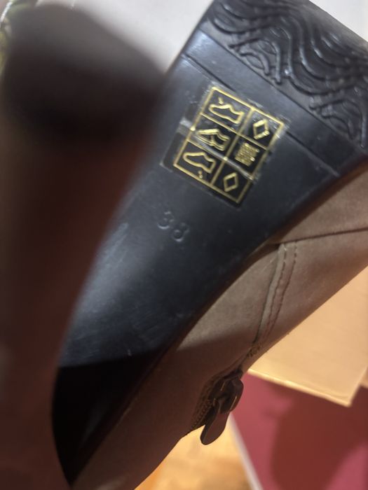 Боти на високо токче