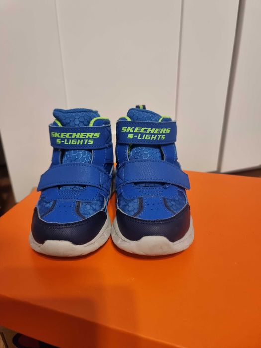 Детски светещи боти Skechers
