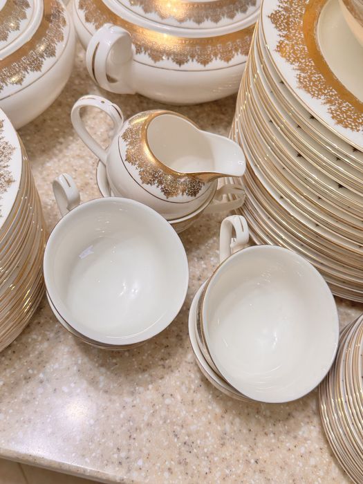 Набор посуды для дома