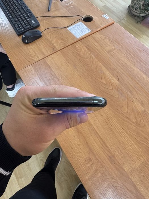 Iphone 11 pro holati zor