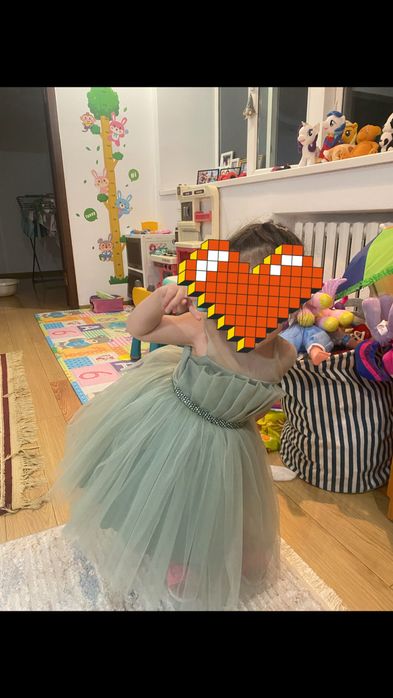 Нарядное платье , 3-4 года