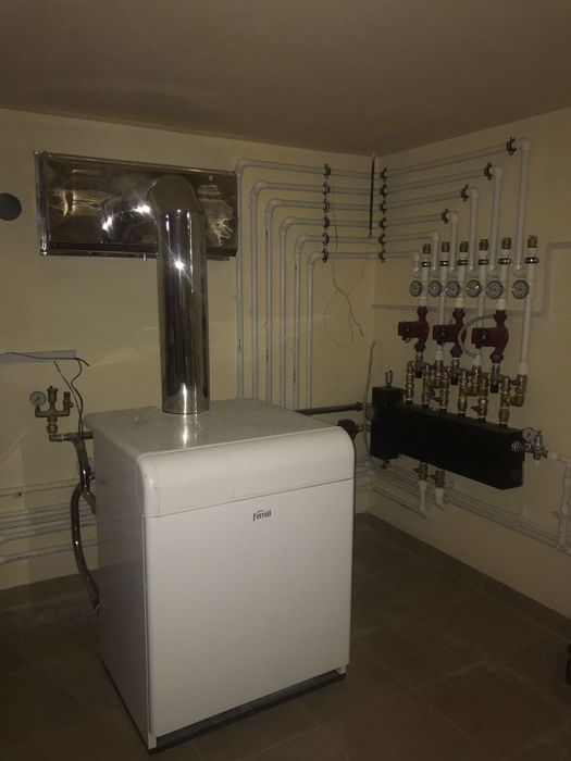 Сантехник монтаж система отопления, водоснабжения.