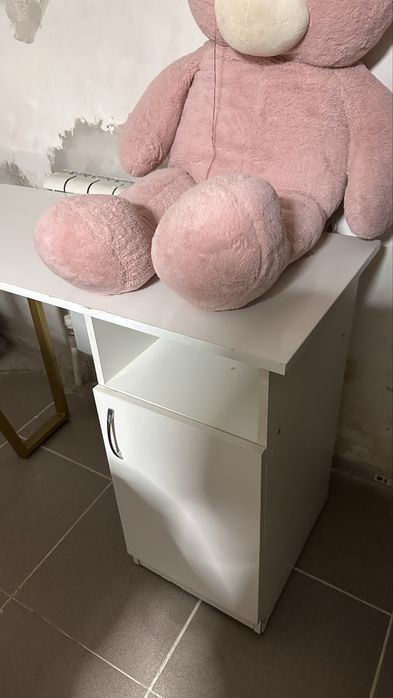 Стол для учебы с ящиками