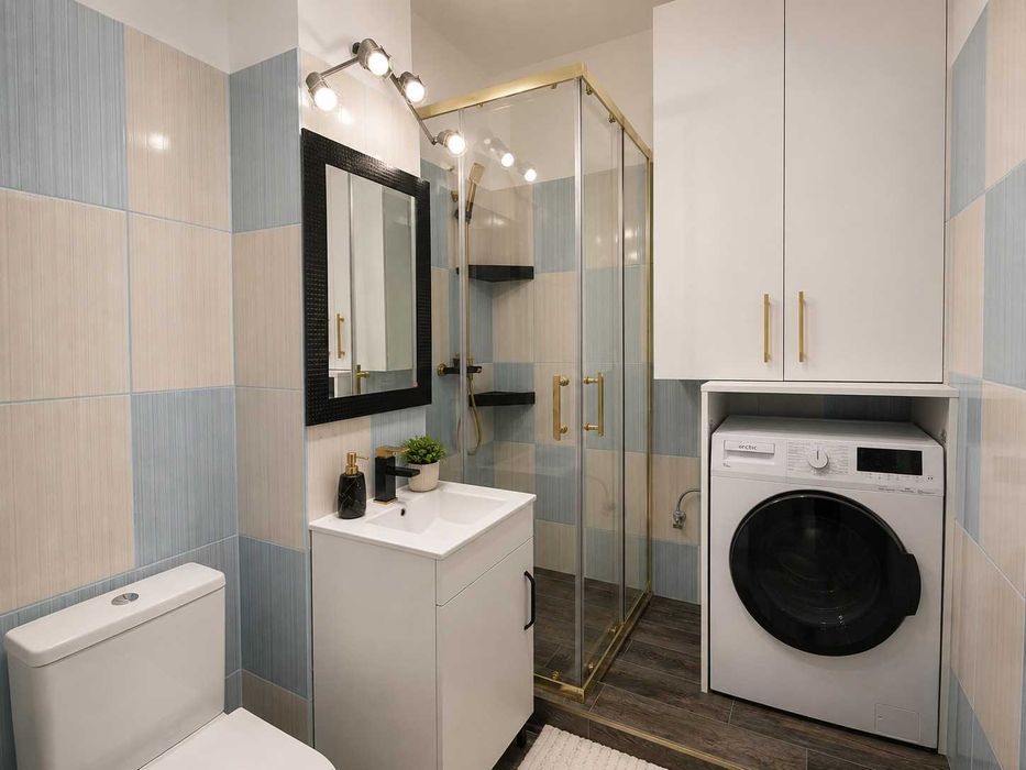 Strand etaj 1 Apartament 2 camere decomandate de vanzare balcon