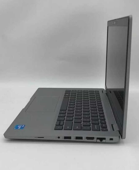 Dell Latitude 5420 i7-1185G7 / 16GB DDR4 / 256GB SSD - нов