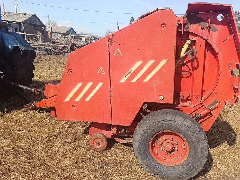 Продам прессподборщик ПРФ 110