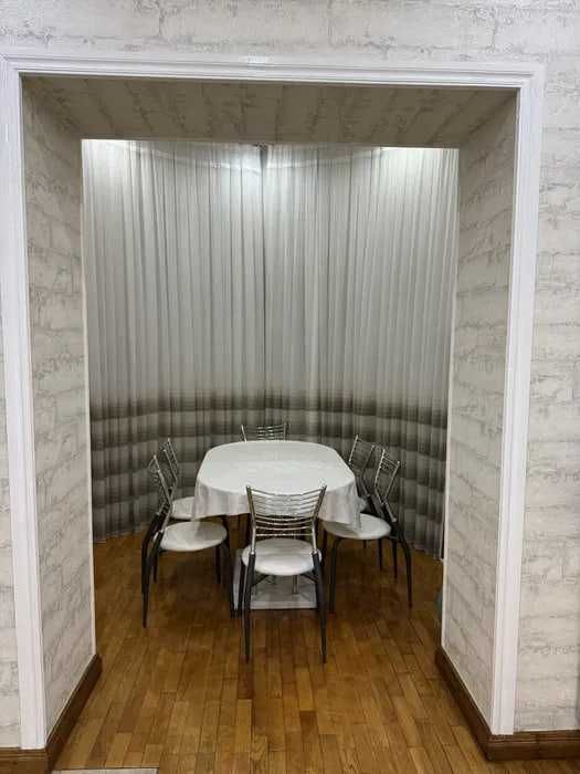 Сдам евро квартиру на Чехова попугайчик