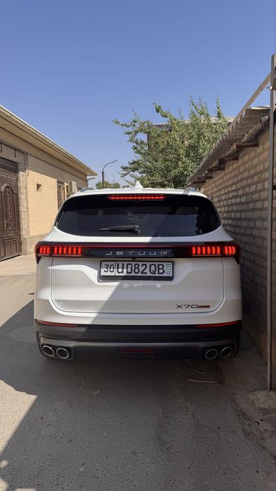 Jetour  x 70 plus 2022 белая