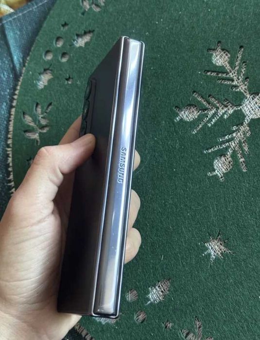 Samsung Galaxy Z Fold 3 5G